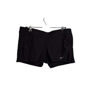 Nike Shorts Womens Medium Black Volleyball Game Dri-FIT Elastic Waistband